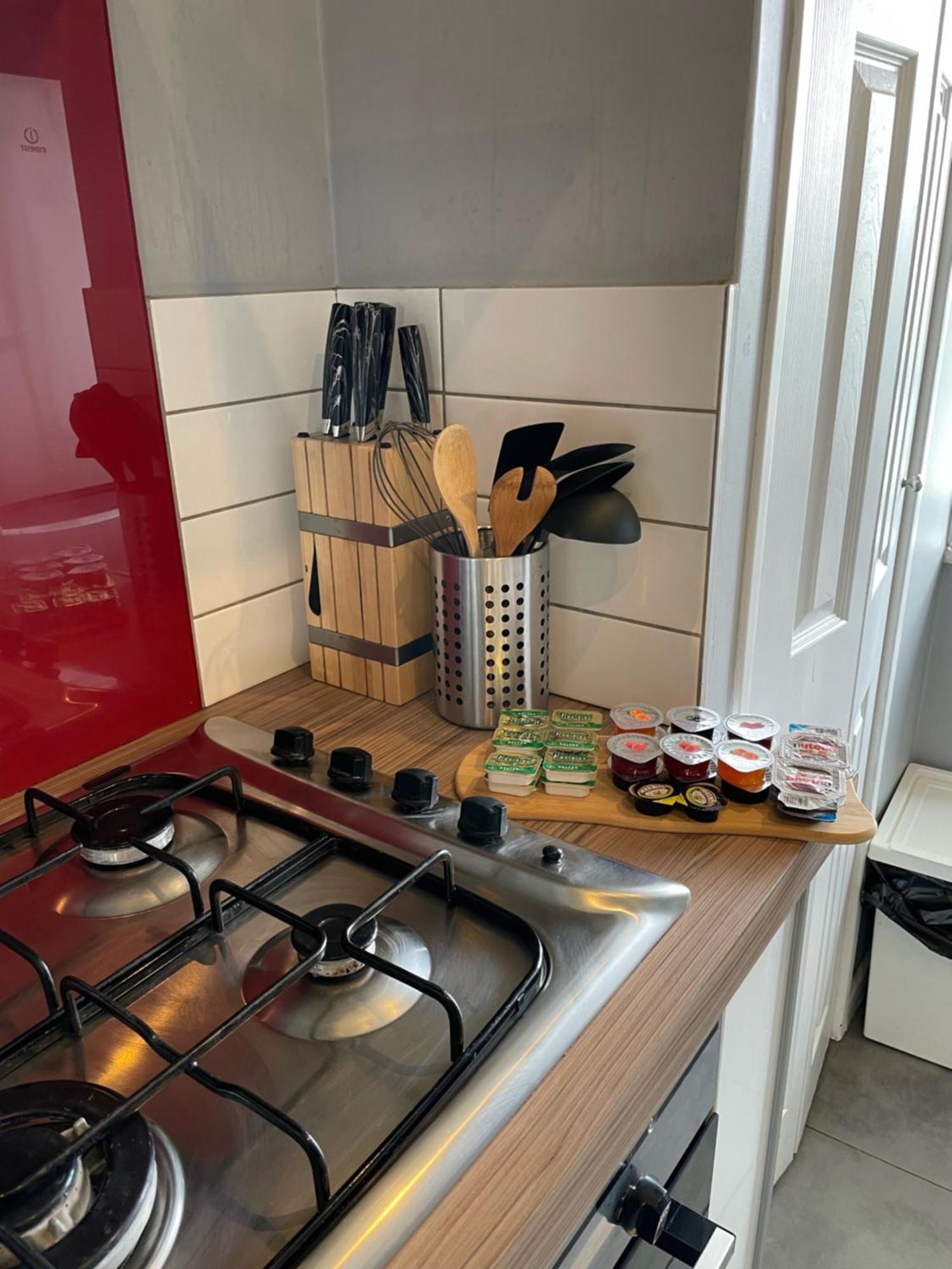 Top Floor 1 Bedroom Apartment With Views Over London Exterior foto